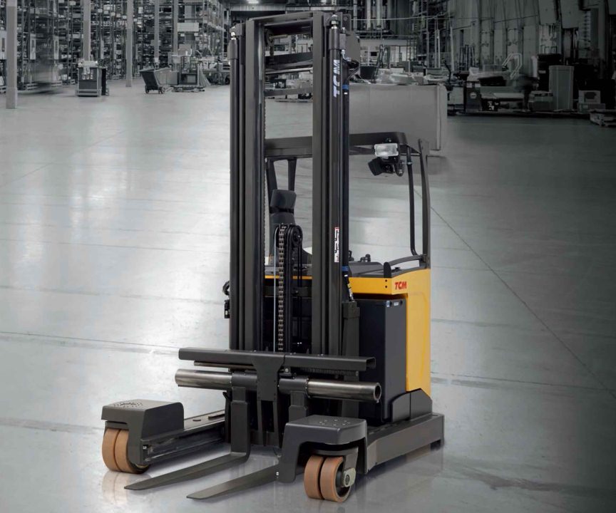 Reach Trucks (Narrow aisle, four way, swivel operations)